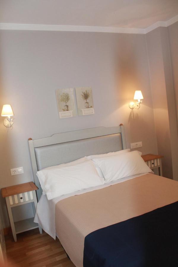 Hotel Torre del Oro La Rinconada Esterno foto